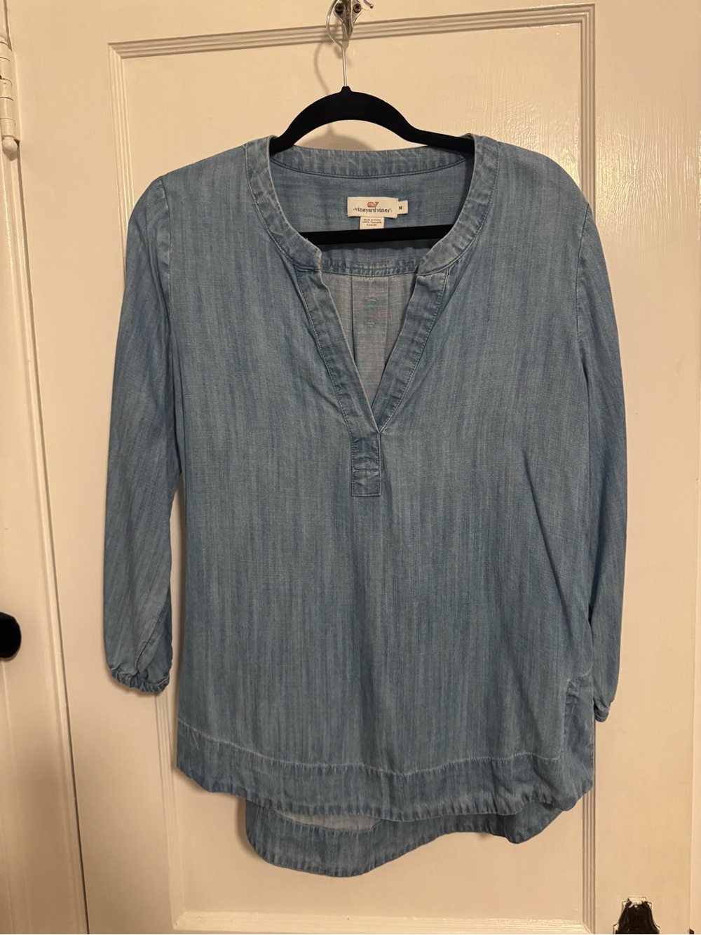 Vineyard Vines Light Wash Denim Tunic Top